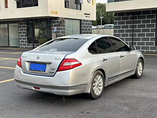 NISSAN TEANA  2010 YEAR 2.5L XL EDITION 2010