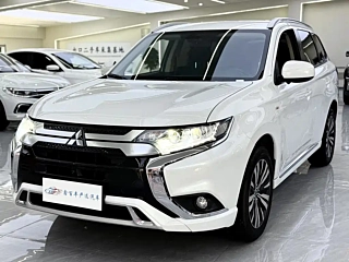 Заказать MITSUBISHI OUTLANDER