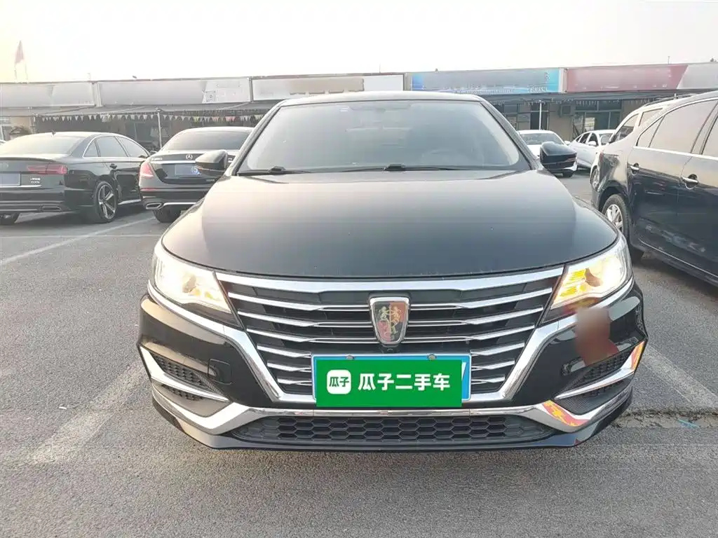 ROEWE I6 2019