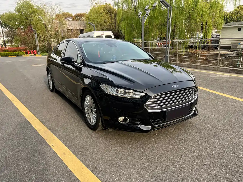 FORD MONDEO 2013