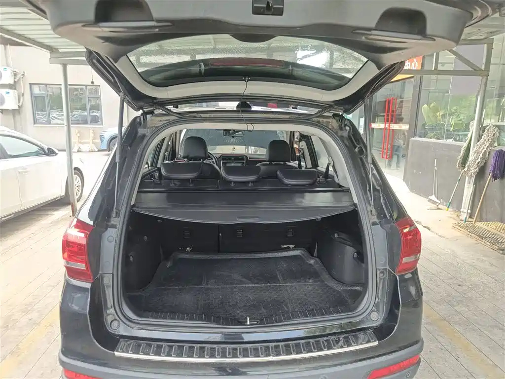HAVAL H6 2015