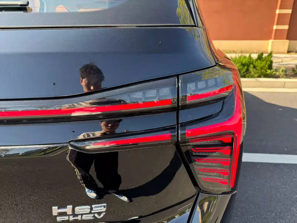 HONGQI HS3 PHEV 2024