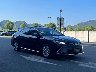 TOYOTA CAMRY 2023