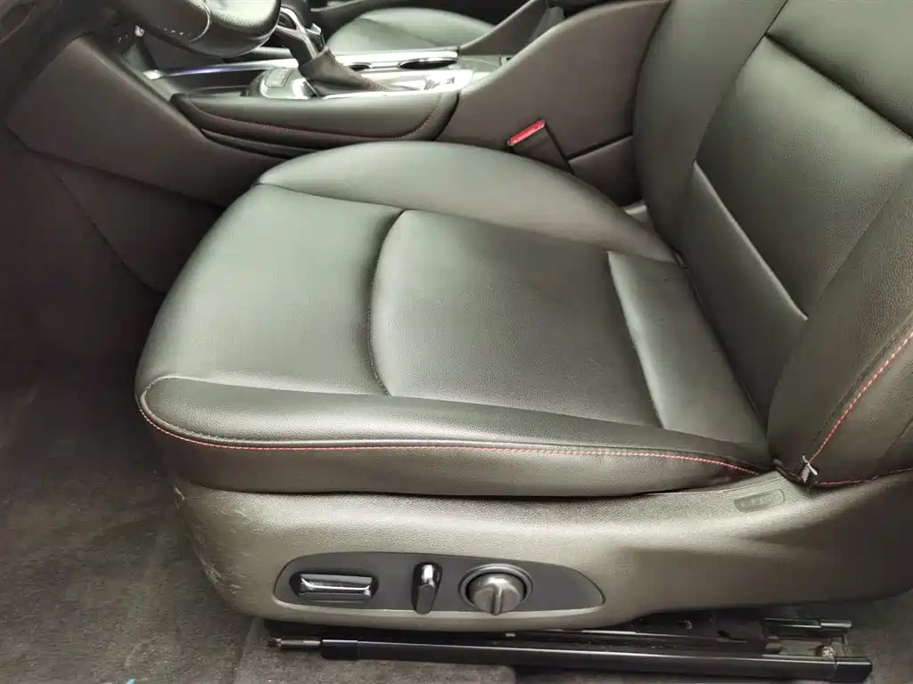 CHEVROLET MALIBU XL 2022