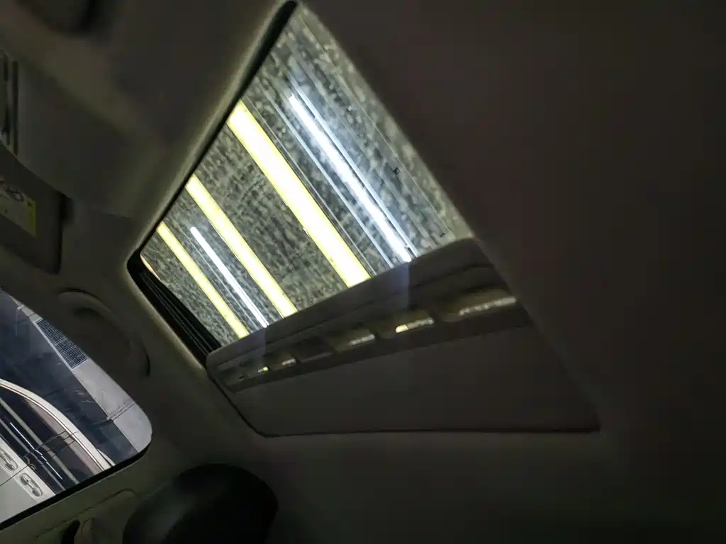 VOLKSWAGEN JETTA 2017
