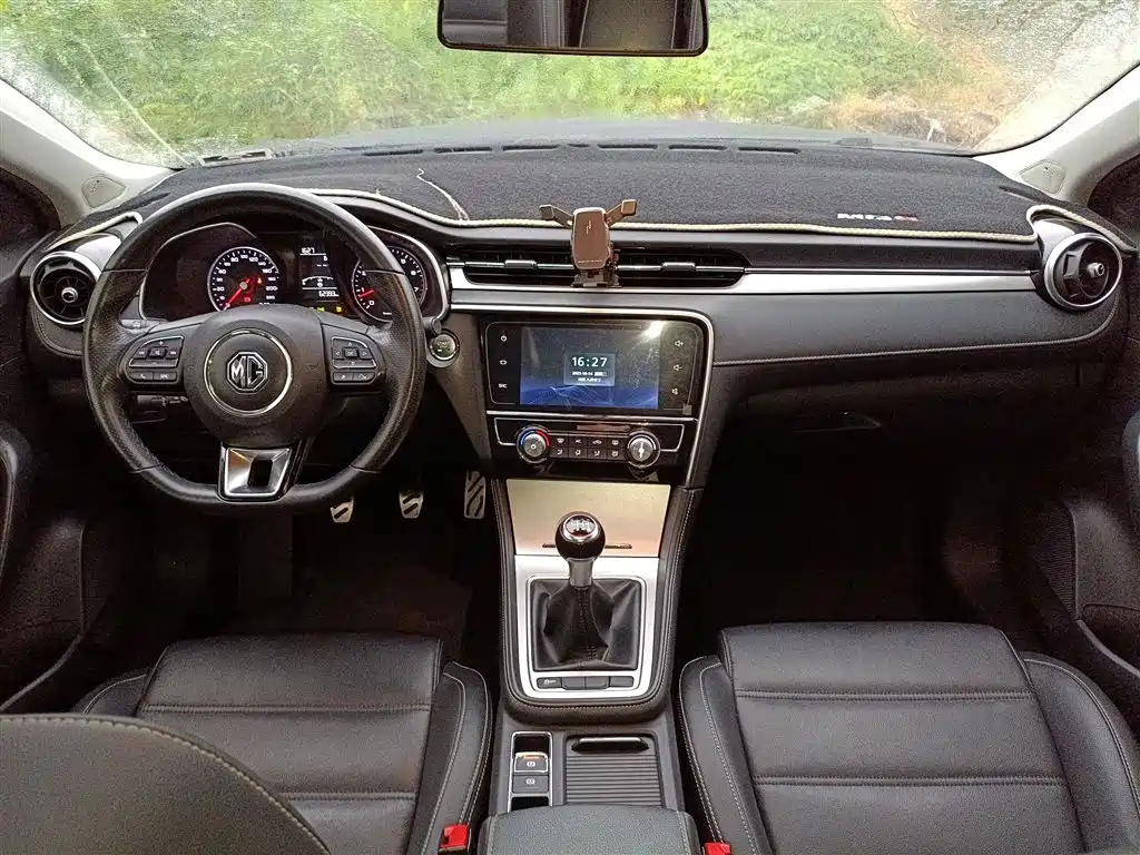 MG MG6 2018