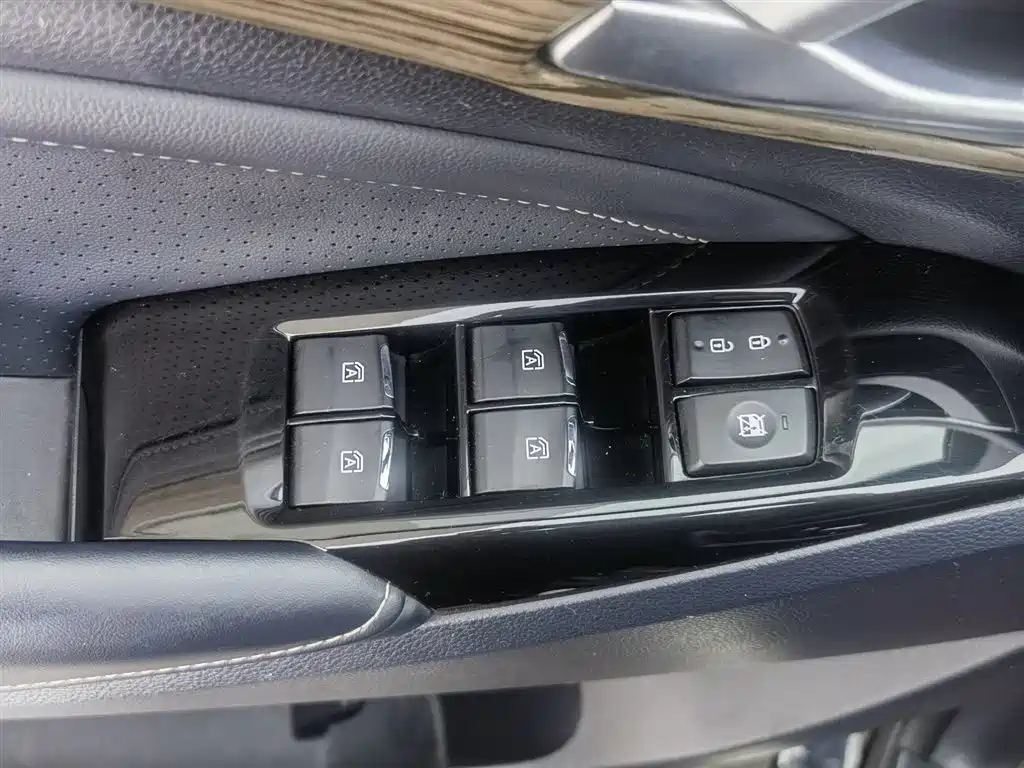 TRUMPCHI M8 2023