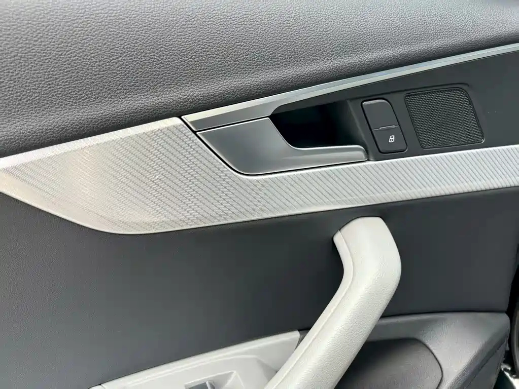 AUDI A4L 2018
