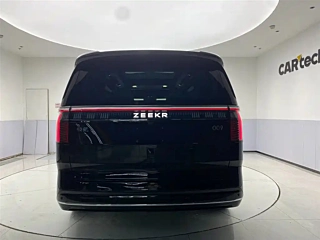 ZEEKR 009 2024 YEAR SEATS EDITION 108KWH 2024