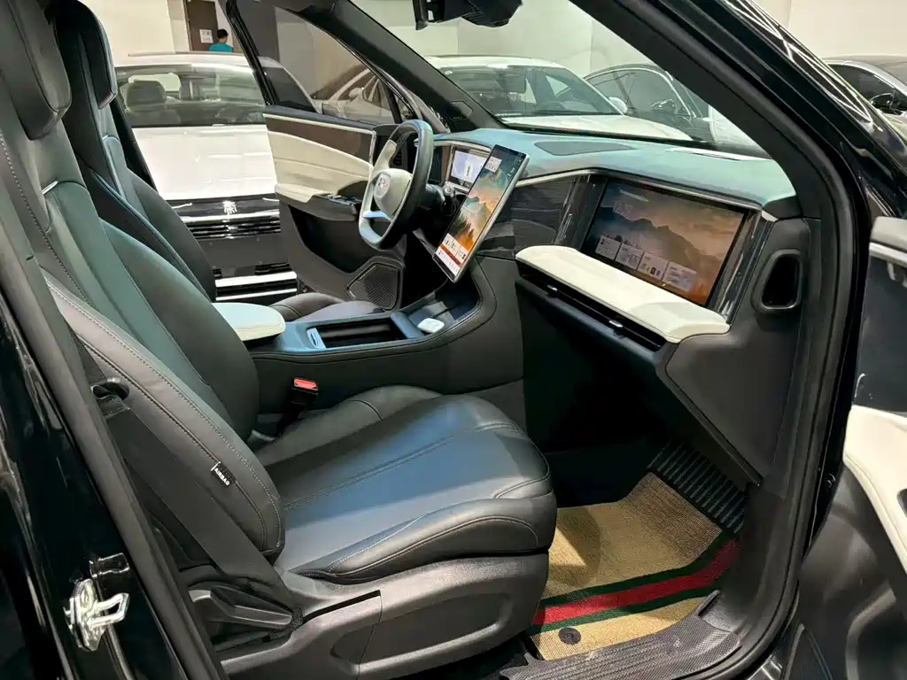 GEELY GALAXY GALAXY L7 2023