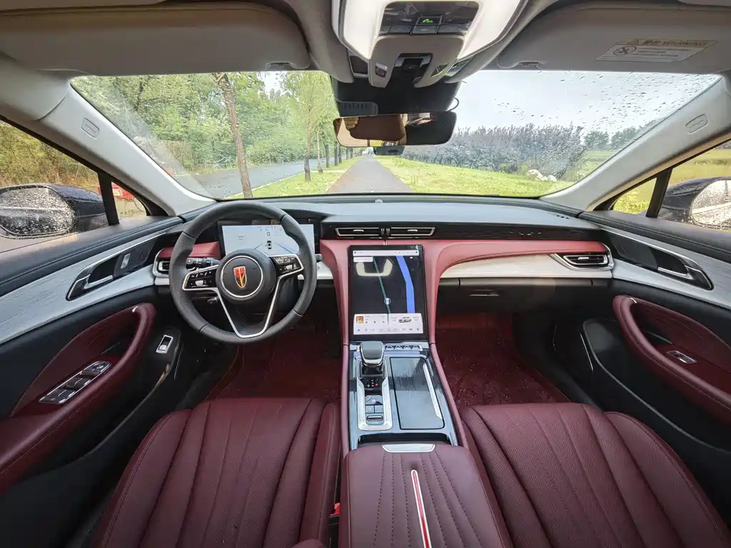 HONGQI H5 2025