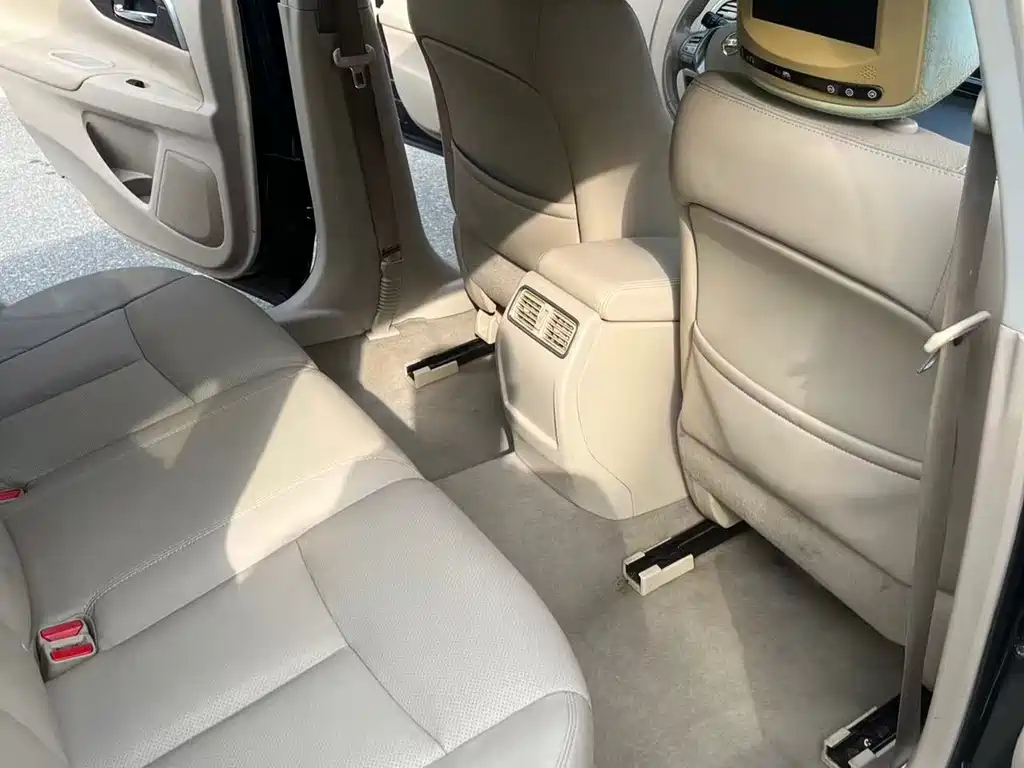 NISSAN TEANA 2014