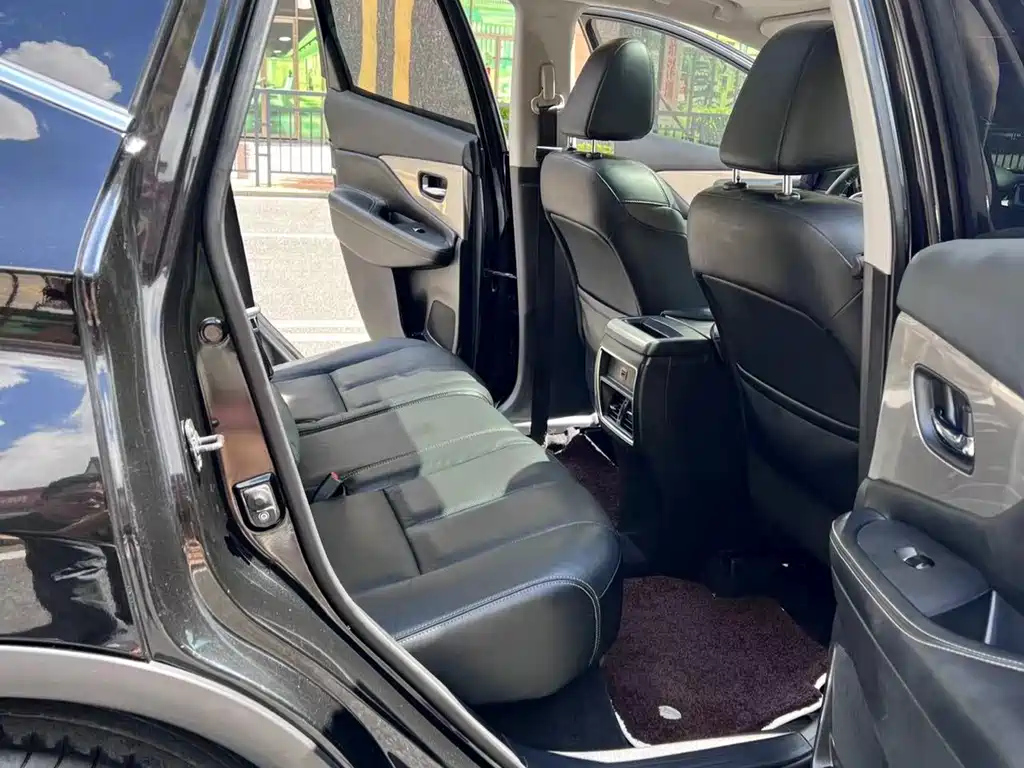 NISSAN MURANO 2018