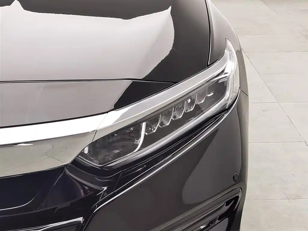 HONDA ACCORD 2018