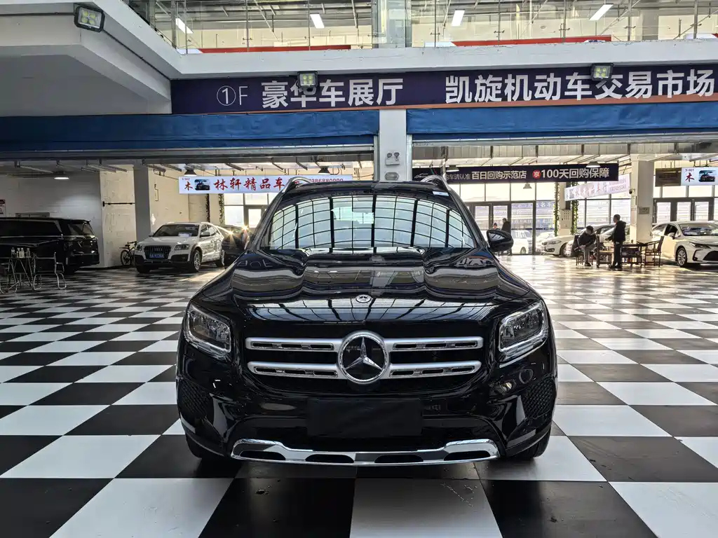 MERCEDES BENZ GLB 2022