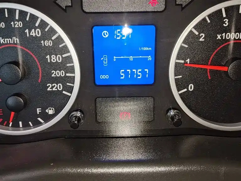 CHERY E5 2013