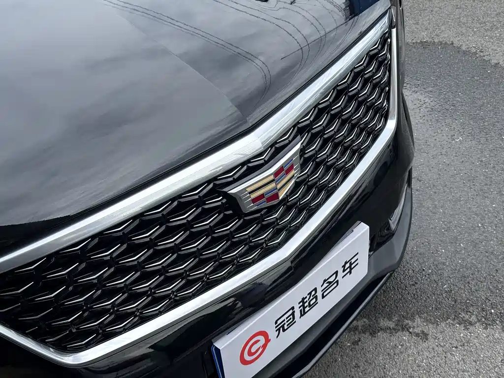 CADILLAC XT4 2024