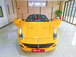 FERRARI CALIFORNIA T 2015
