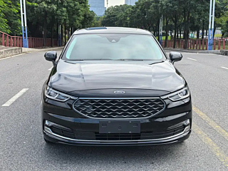 FORD TAURUS 2021