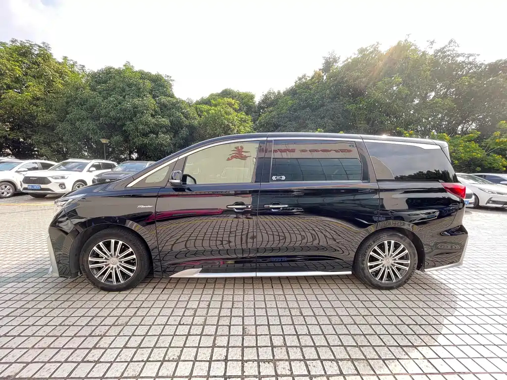 TRUMPCHI M8 2021
