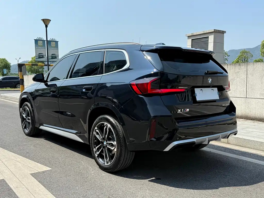 BMW X1 2025