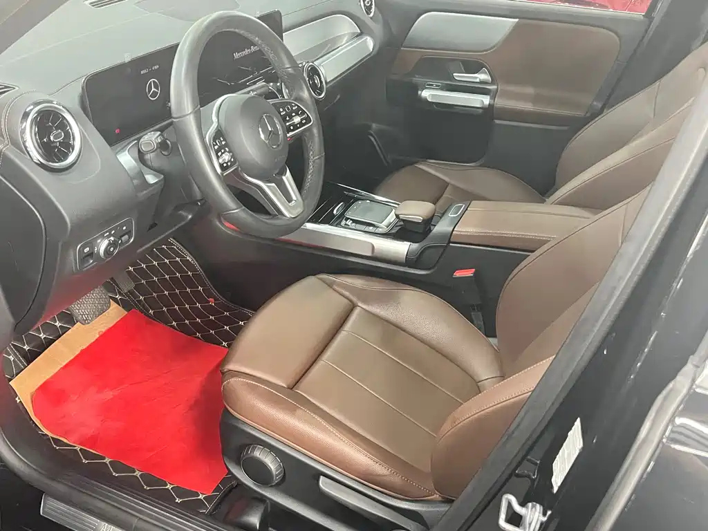 MERCEDES BENZ GLB 2022