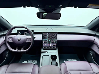 NIO ET5T  2024 YEAR 75KWH TOURING 2024
