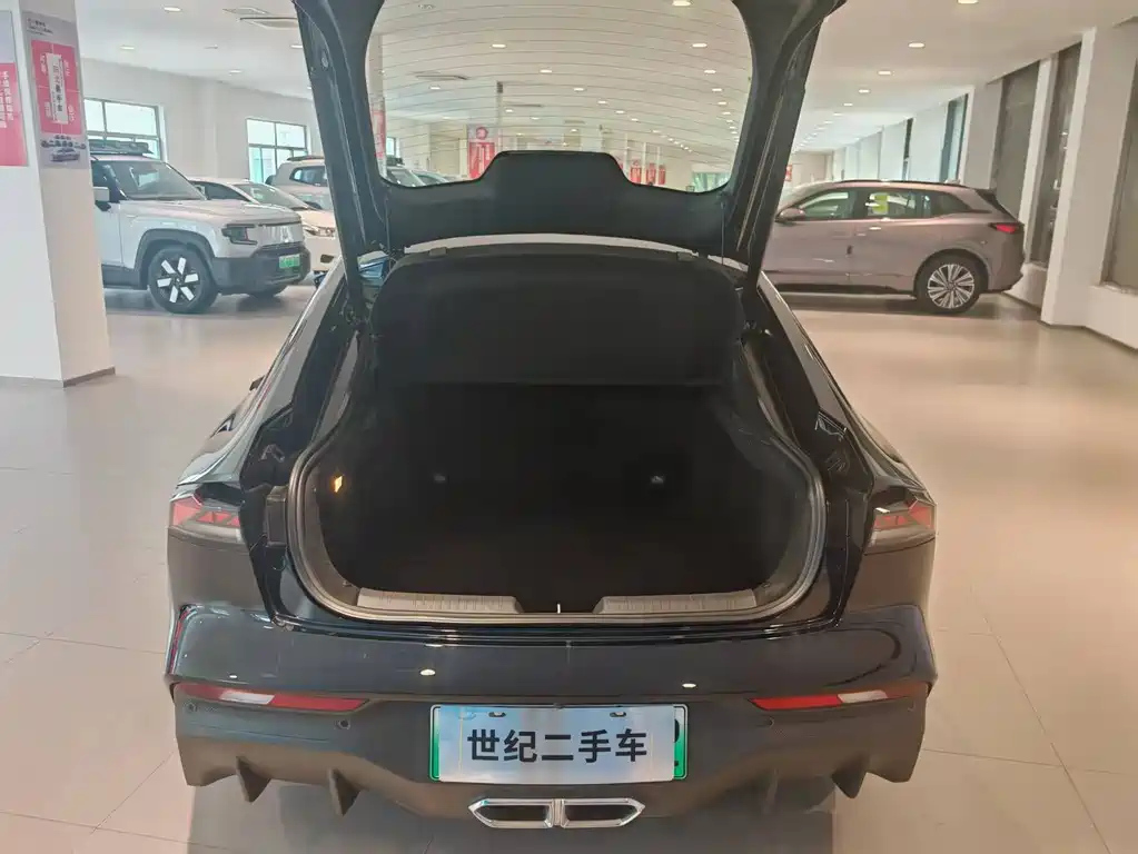 CHANGAN UNI-V SMART IDD 2024