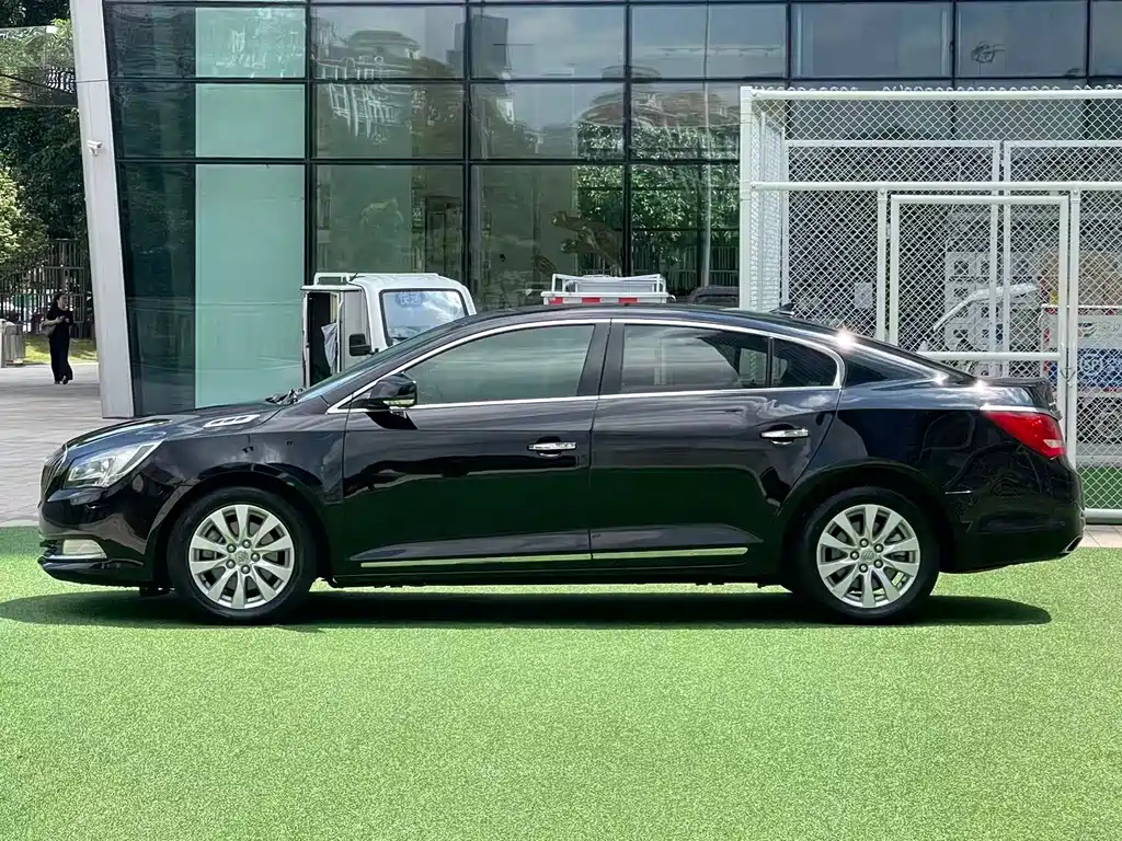 BUICK LACROSSE 2015
