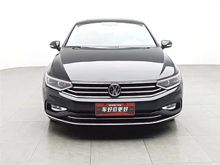 VOLKSWAGEN MAGOTAN 2020