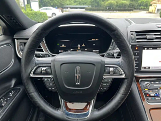 LINCOLN CONTINENTAL  2017 YEAR 2.0T 2WD  ELEGANT EDITION 2017