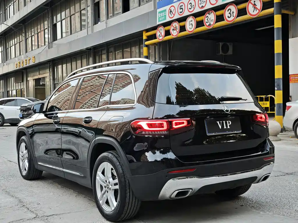 MERCEDES BENZ GLB 2022