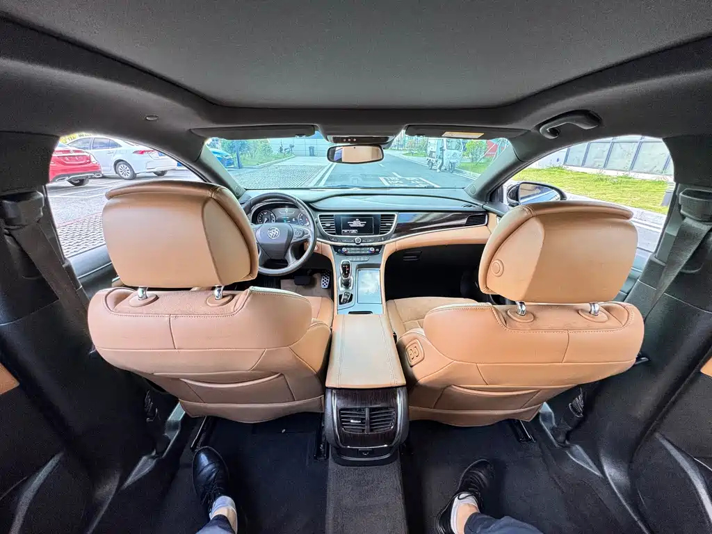 BUICK LACROSSE 2017