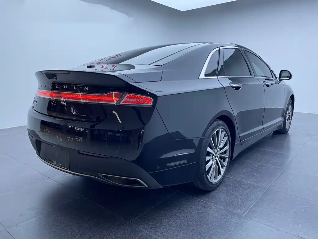 LINCOLN MKZ 2021