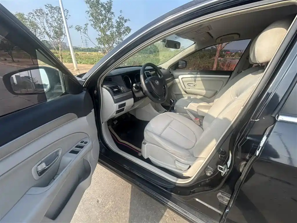 DONGFENG AEOLUS A60 2016