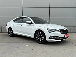 SKODA SUPERB 2022