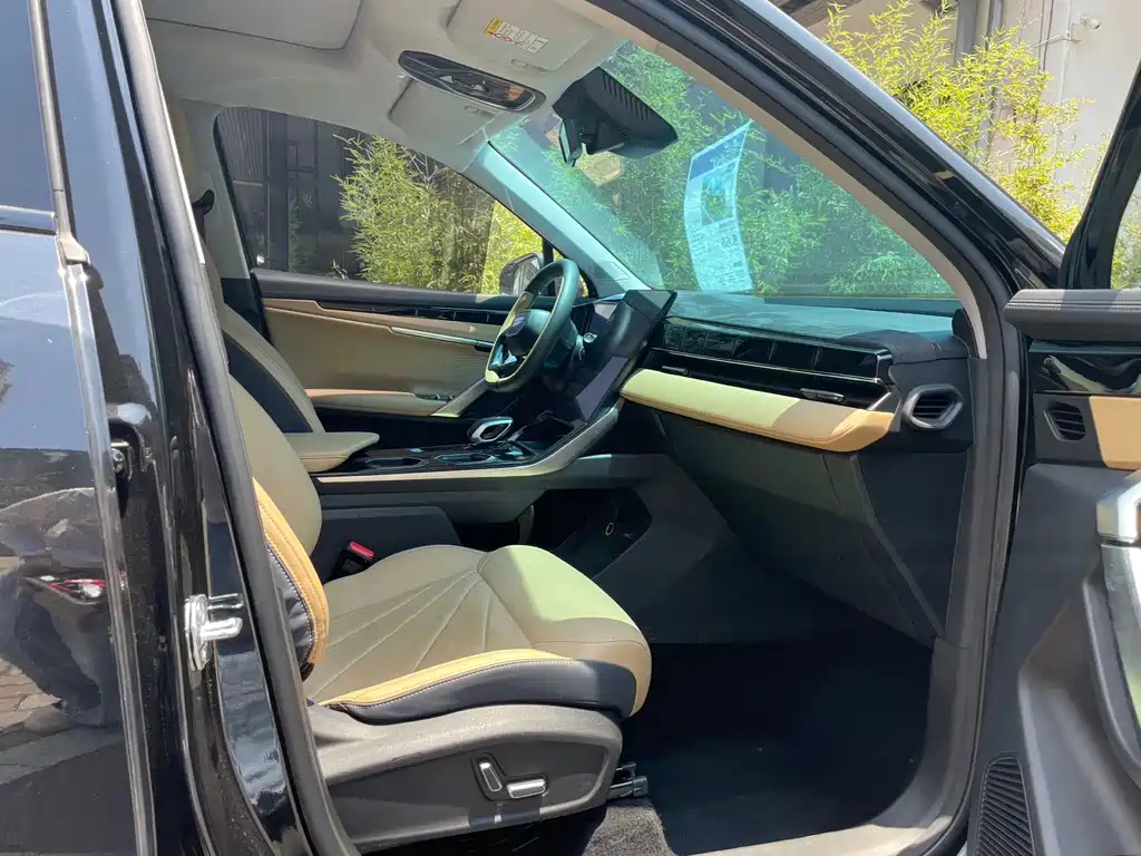 GEELY AUTO BOYUE L 2023