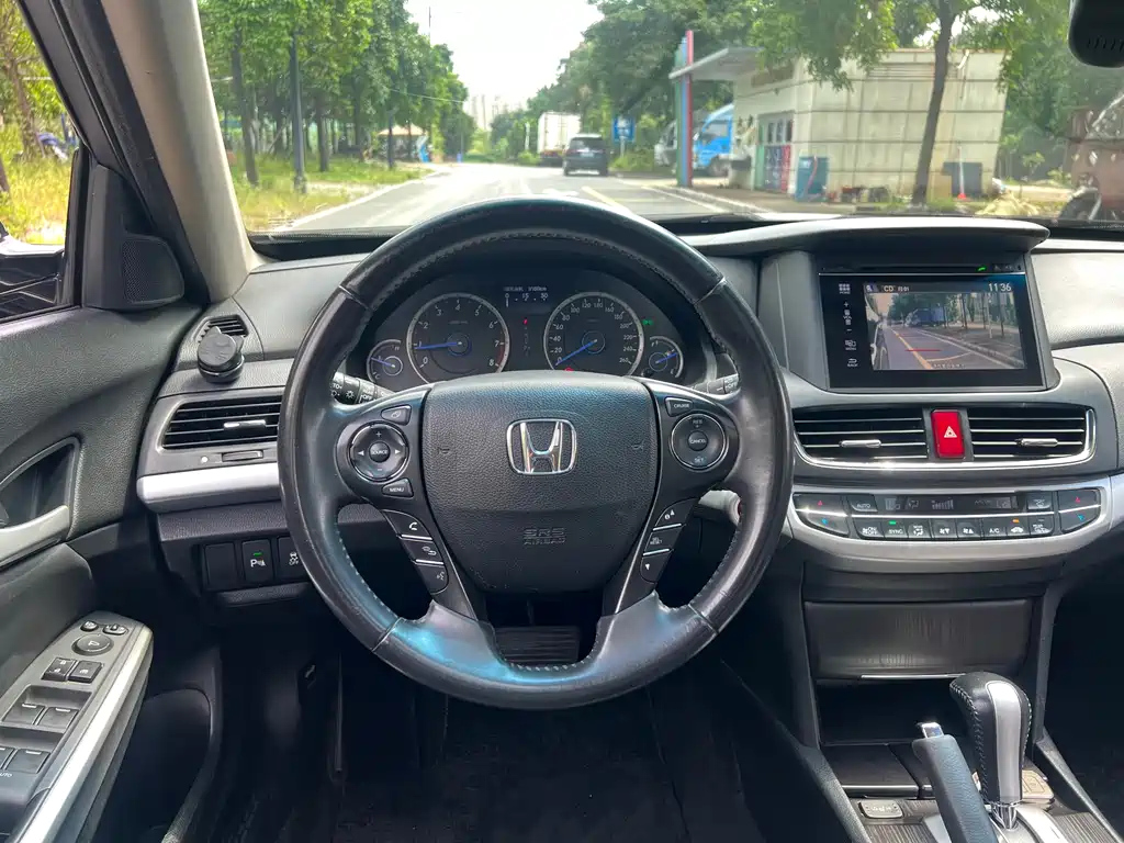HONDA CROSSTOUR 2016