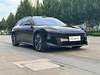 NIO ET5T  2025 YEAR 75KWH TOURING 2025