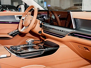 HONGQI H9 2025 YEAR 2.0T 2WD STYLE EDITIO 2025