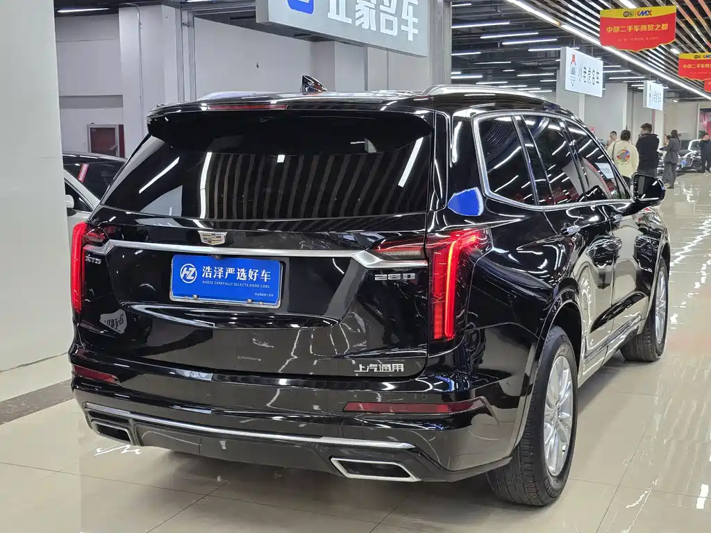 CADILLAC XT6 2020