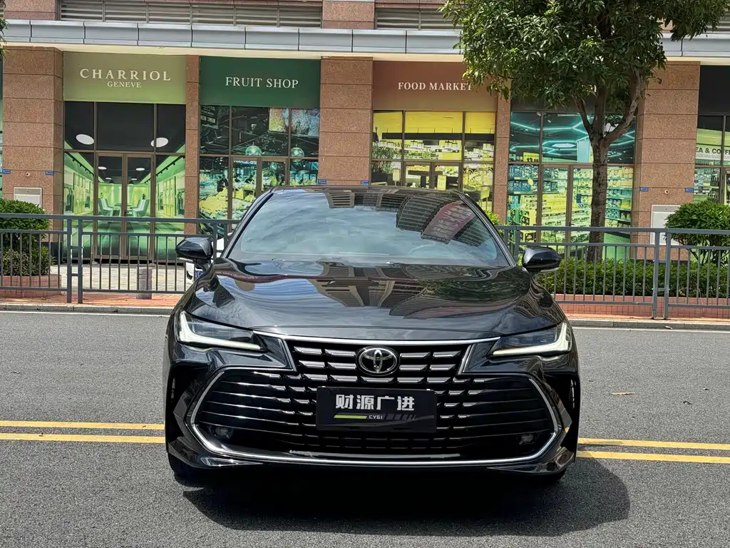 TOYOTA AVALON 2022