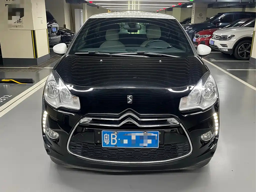 DS 3 CLASSIC 2012