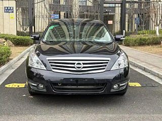 NISSAN TEANA 2011