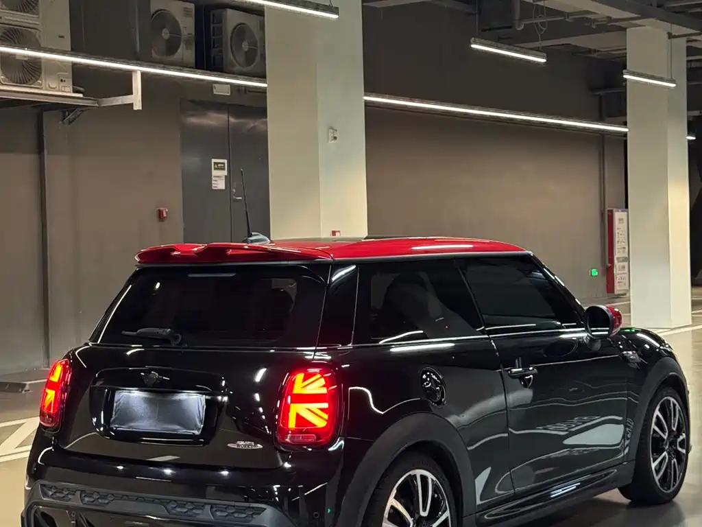 MINI JCW 2022