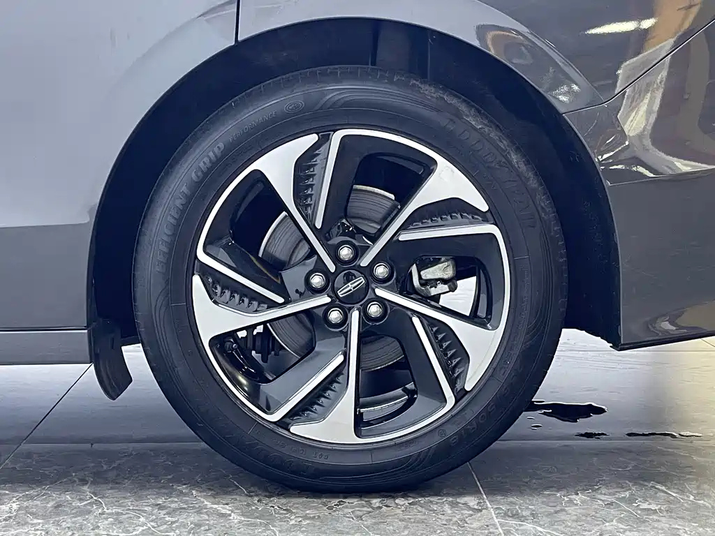 LINCOLN Z 2022