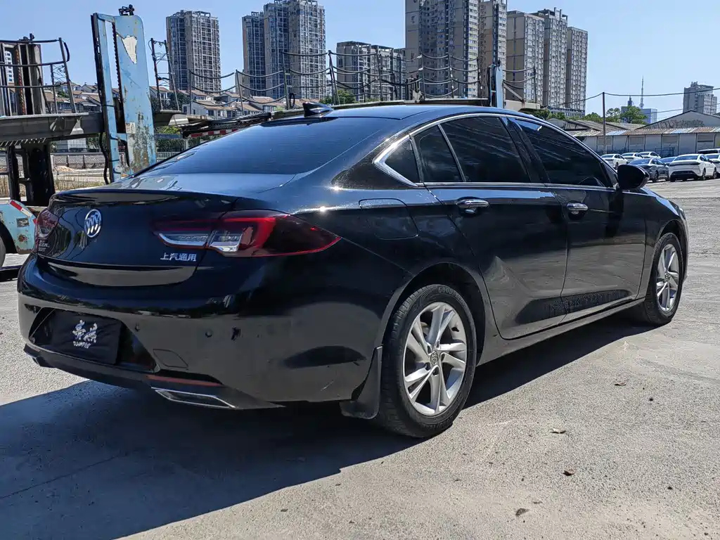 BUICK REGAL 2020
