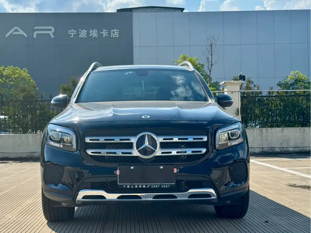 MERCEDES BENZ GLB 2022