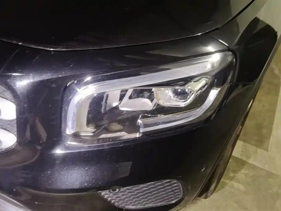 MERCEDES BENZ GLB 2020