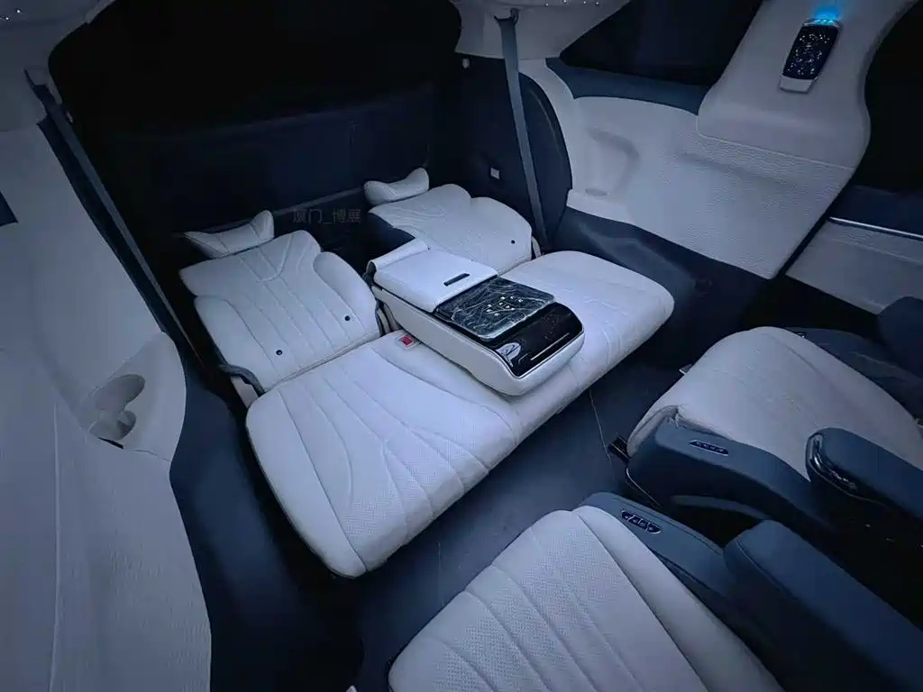 TOYOTA SIENNA SIENNA 2024